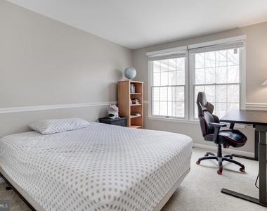 7263 Swan Point Way - Photo Thumbnail 25