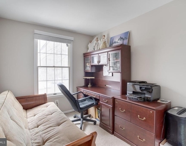 7263 Swan Point Way - Photo Thumbnail 23