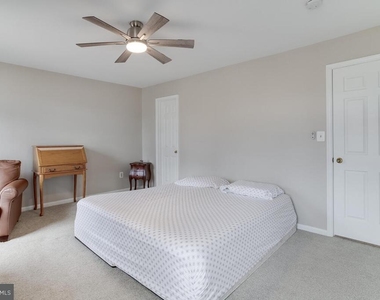 7263 Swan Point Way - Photo Thumbnail 19