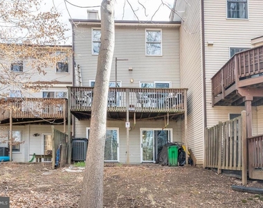 7263 Swan Point Way - Photo Thumbnail 35