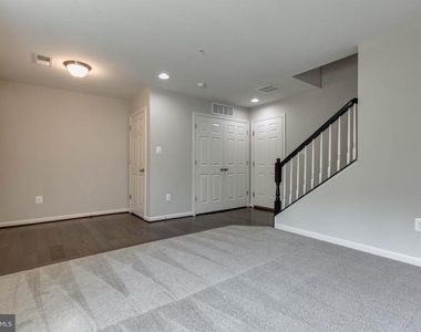 6227 Doctor Patel Drive - Photo Thumbnail 5