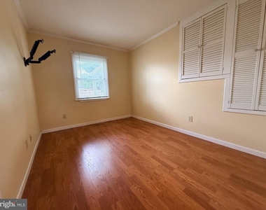 316 Queen Street - Photo Thumbnail 10