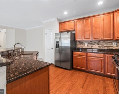 6511 Walcott Lane - Photo Thumbnail 15