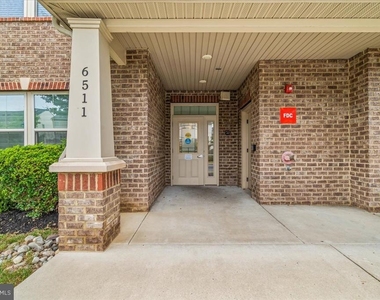 6511 Walcott Lane - Photo Thumbnail 3