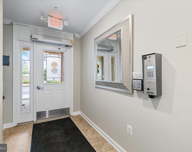 6511 Walcott Lane - Photo Thumbnail 4