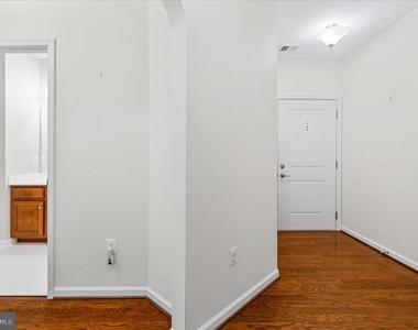 6511 Walcott Lane - Photo Thumbnail 6