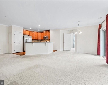 6511 Walcott Lane - Photo Thumbnail 9