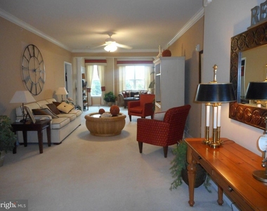 700 Cattail Cove - Photo Thumbnail 1
