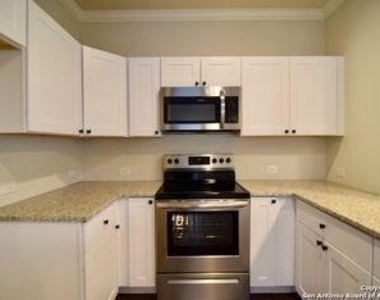 6322 Melanzane Ave - Photo Thumbnail 5