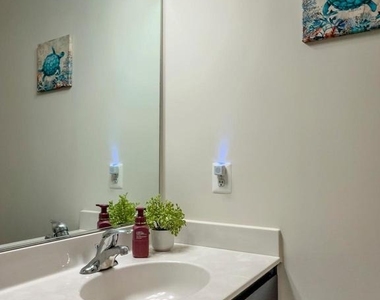 306 Buckeye Circle - Photo Thumbnail 53