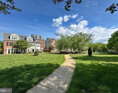 306 Buckeye Circle - Photo Thumbnail 94