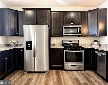 306 Buckeye Circle - Photo Thumbnail 25