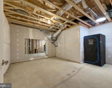 306 Buckeye Circle - Photo Thumbnail 70