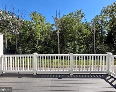 306 Buckeye Circle - Photo Thumbnail 10