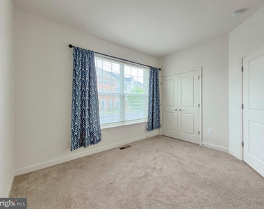 306 Buckeye Circle - Photo Thumbnail 50
