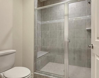 306 Buckeye Circle - Photo Thumbnail 43