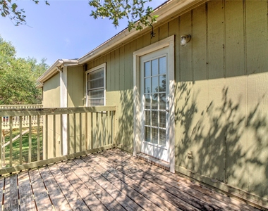 400 Hedgewood Dr - Photo Thumbnail 24