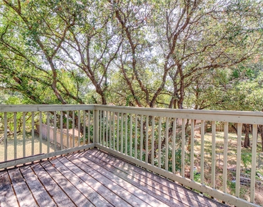 400 Hedgewood Dr - Photo Thumbnail 23