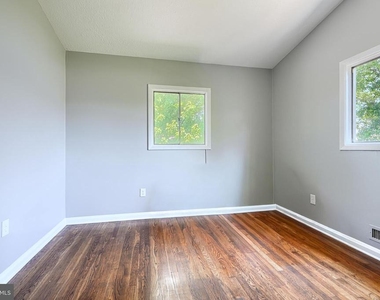 6901 Chippewa Drive - Photo Thumbnail 33