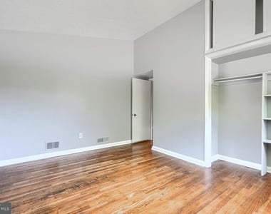 6901 Chippewa Drive - Photo Thumbnail 31
