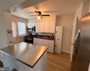 2717 Creston Road - Photo Thumbnail 11