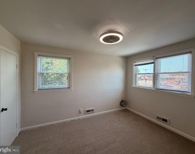 2717 Creston Road - Photo Thumbnail 18