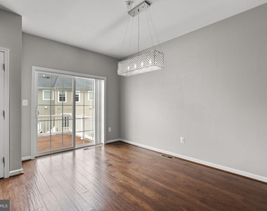 9442 Adelaide Lane - Photo Thumbnail 9