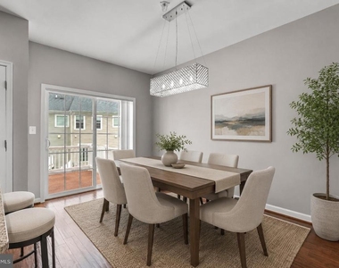 9442 Adelaide Lane - Photo Thumbnail 10