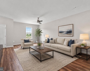 9442 Adelaide Lane - Photo Thumbnail 5