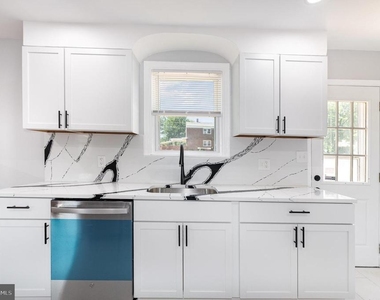 6301 Liberty Road - Photo Thumbnail 10