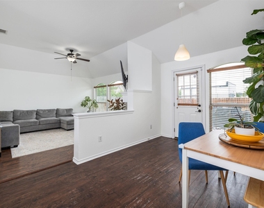 536 W Metcalfe St - Photo Thumbnail 21