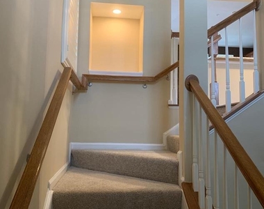 9325 Paragon Way - Photo Thumbnail 7