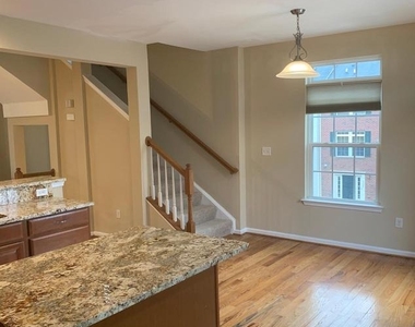 9325 Paragon Way - Photo Thumbnail 9