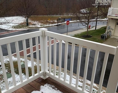 9325 Paragon Way - Photo Thumbnail 15