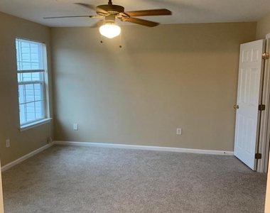 9325 Paragon Way - Photo Thumbnail 27