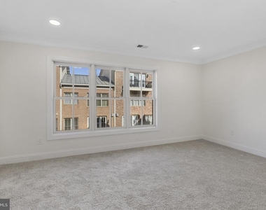 1256 Dockside Circle - Photo Thumbnail 18