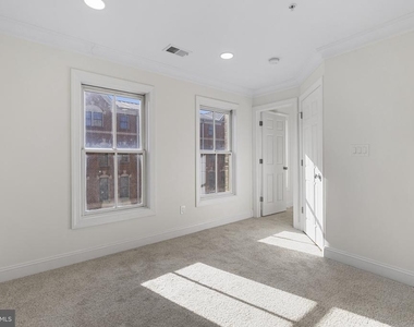1256 Dockside Circle - Photo Thumbnail 19