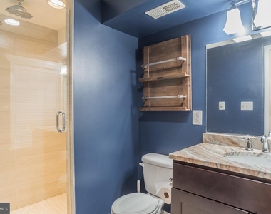 2038 Gough Street - Photo Thumbnail 18