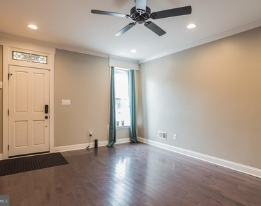 2038 Gough Street - Photo Thumbnail 6