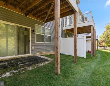 1010 Tuscany Lane - Photo Thumbnail 35