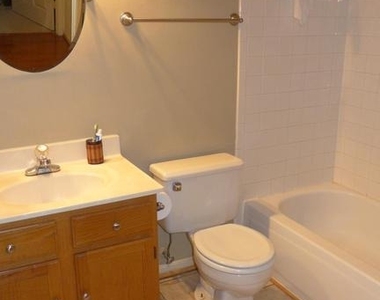 1426 Nutwood Court - Photo Thumbnail 10