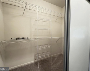 1426 Nutwood Court - Photo Thumbnail 11