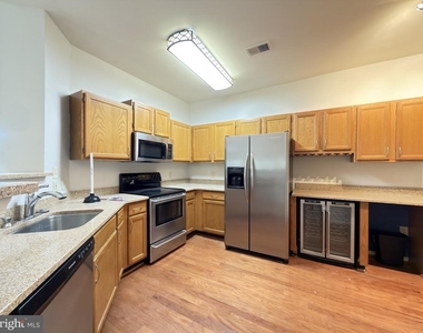 1426 Nutwood Court - Photo Thumbnail 6