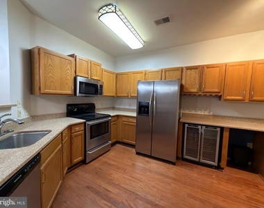 1426 Nutwood Court - Photo Thumbnail 5