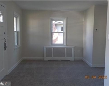 104 Colonial Avenue - Photo Thumbnail 4
