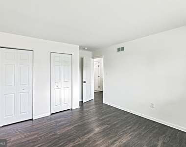 581 Hemingway Drive - Photo Thumbnail 6