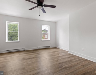 715 W 8th - Photo Thumbnail 10