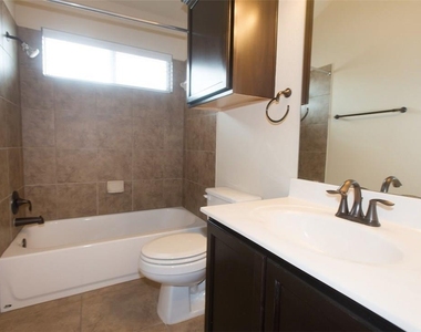 1902 Laminar Creek Rd - Photo Thumbnail 13