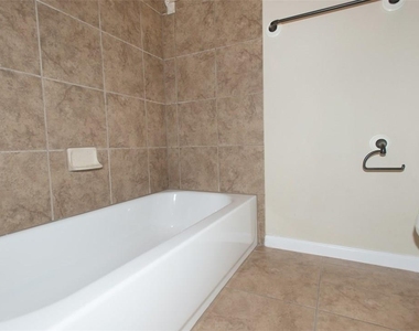 1902 Laminar Creek Rd - Photo Thumbnail 24