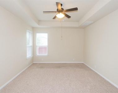 1902 Laminar Creek Rd - Photo Thumbnail 15